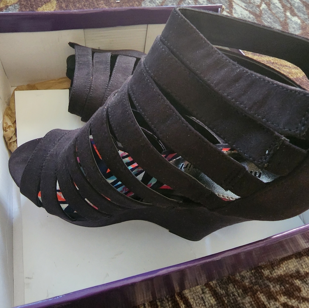 Madden Girl size 91/2 blk